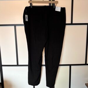 Calvin Klein Petite Plus Size Madison Straight-Leg Pants. Size 18 Plus PETITE